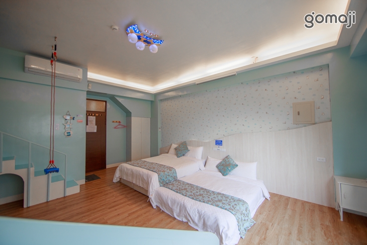 溜滑梯四人房(B)