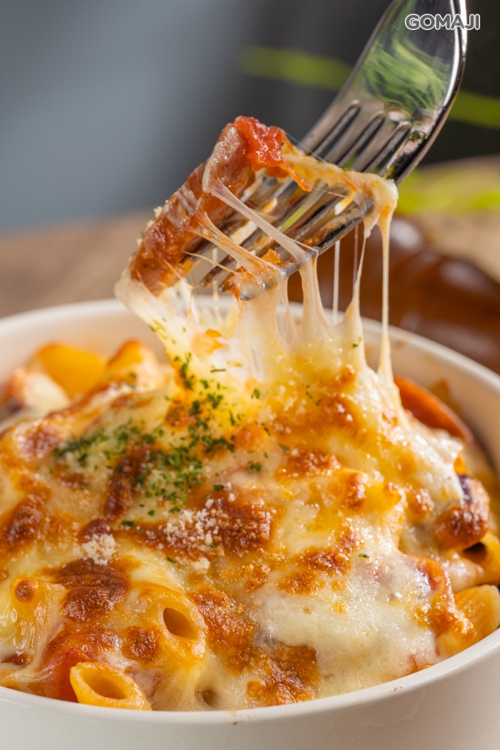 焗烤香腸茄子筆管麵