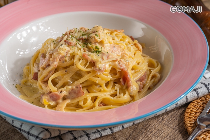 經典培根奶油細扁麵