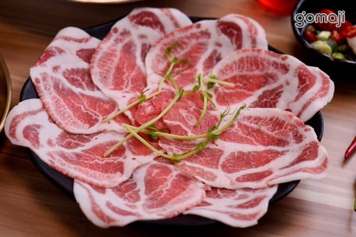 西班牙伊比利黑毛豬