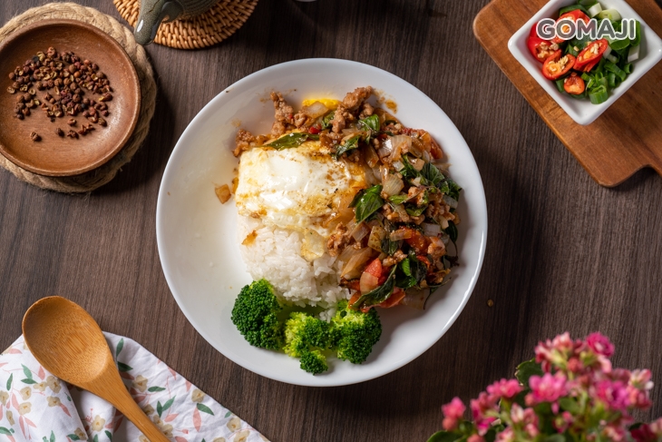 泰式打拋豬肉飯