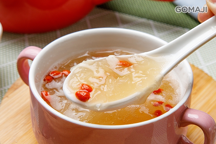 養生白木耳紅棗蓮子湯一份