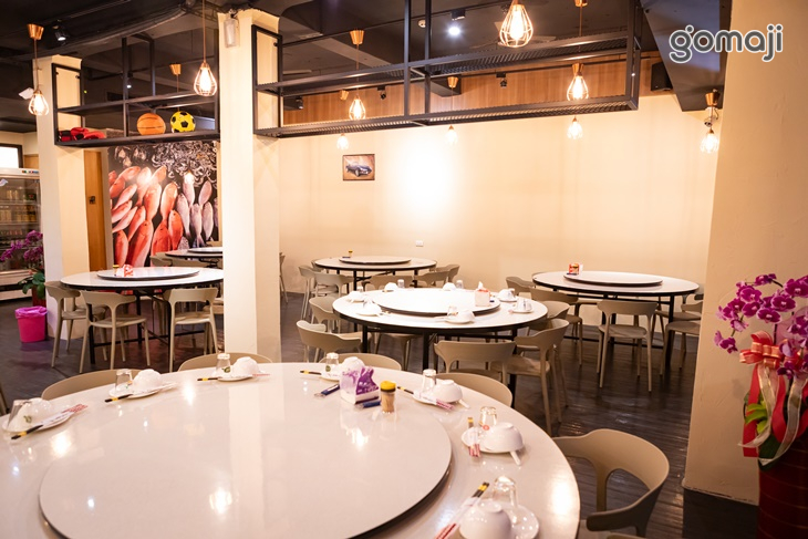 嘎嘀啷(自己人)台菜海鮮餐館