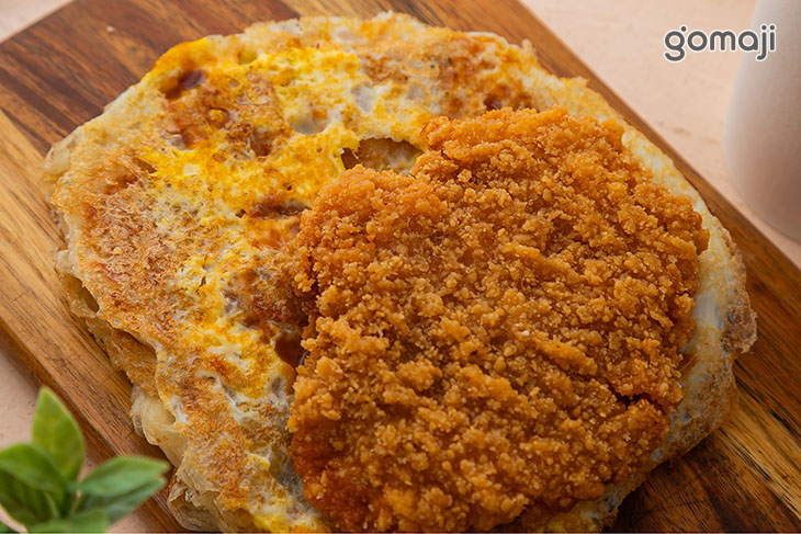 蔥抓餅蛋+卡啦雞套餐