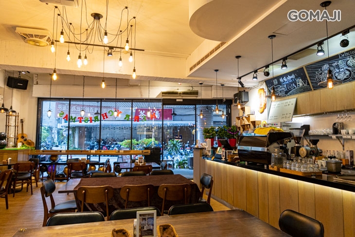 暢唱咖啡餐酒館CHANT CHANT(三重店)