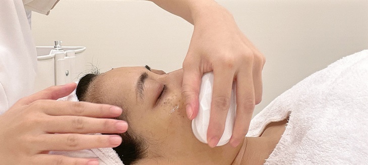 昕荋睿保濕修護導入