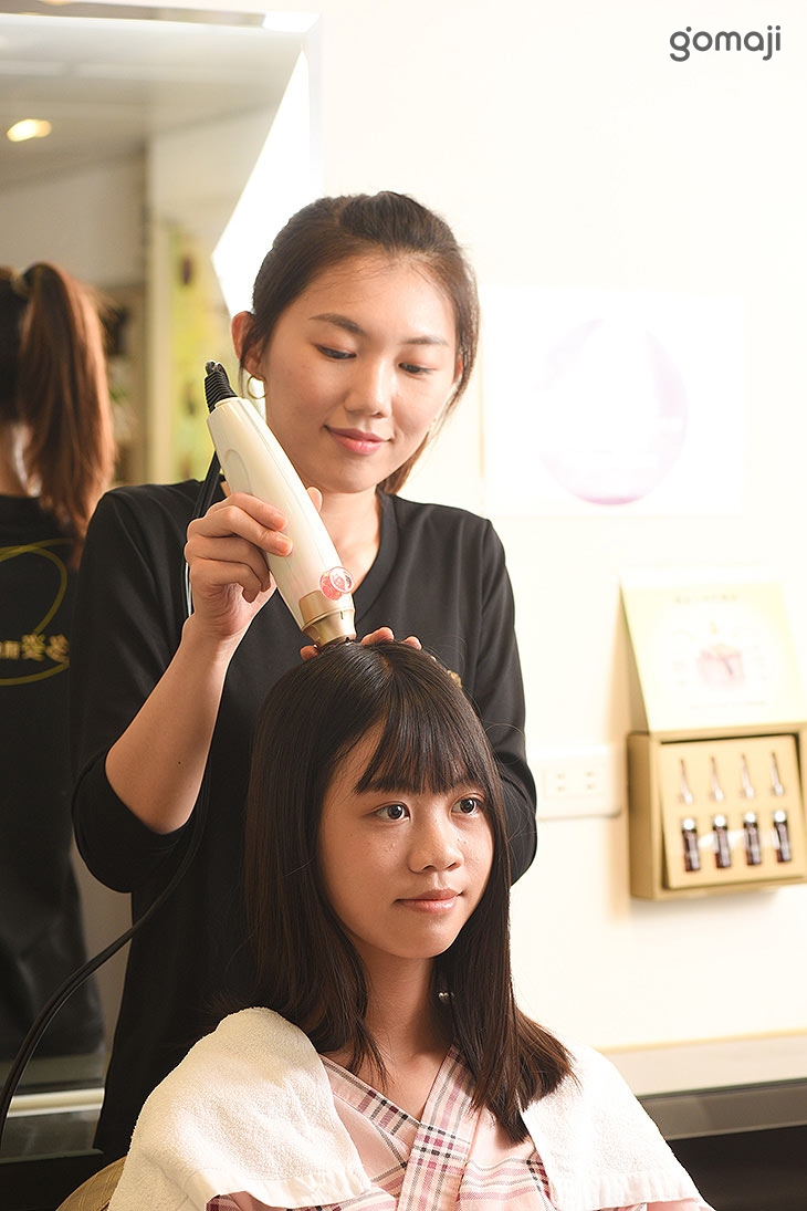 髮肤泌科技頭皮